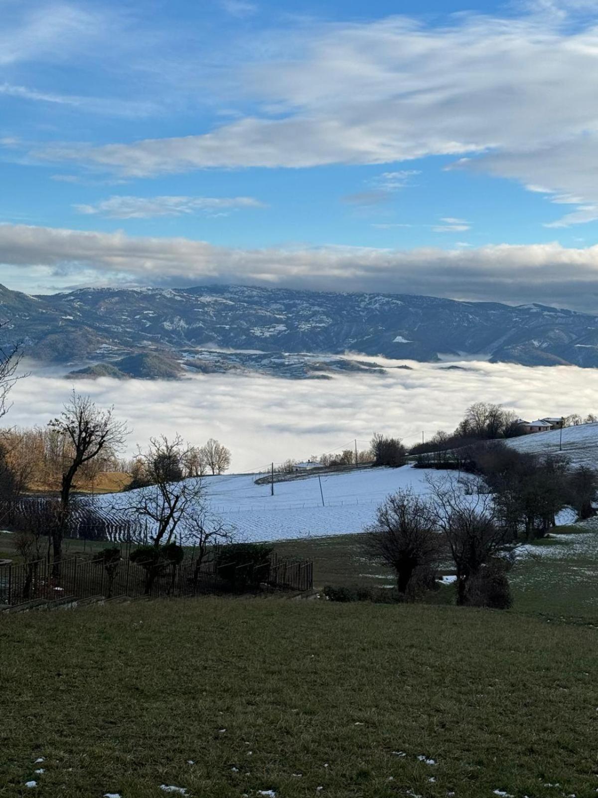 Casa Del Giglio A Cadelmonte Villa Valle  Luaran gambar